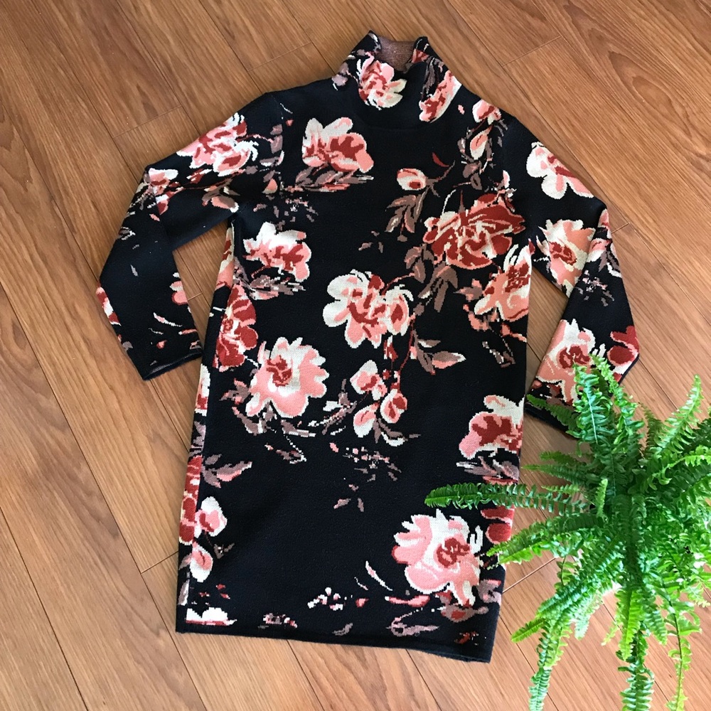 Ali & Jay Los Angeles Floral Sweater Dress Size S